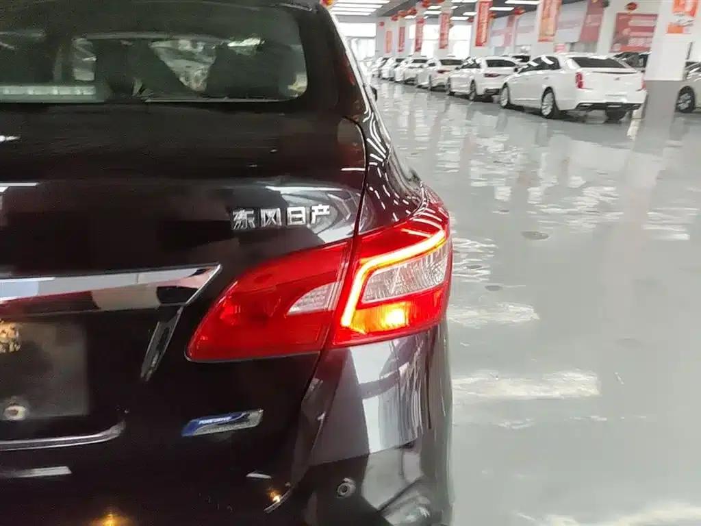 Nissan Sylphy 2018 1.6XV CVT Premium Edition — миниатюра 8
