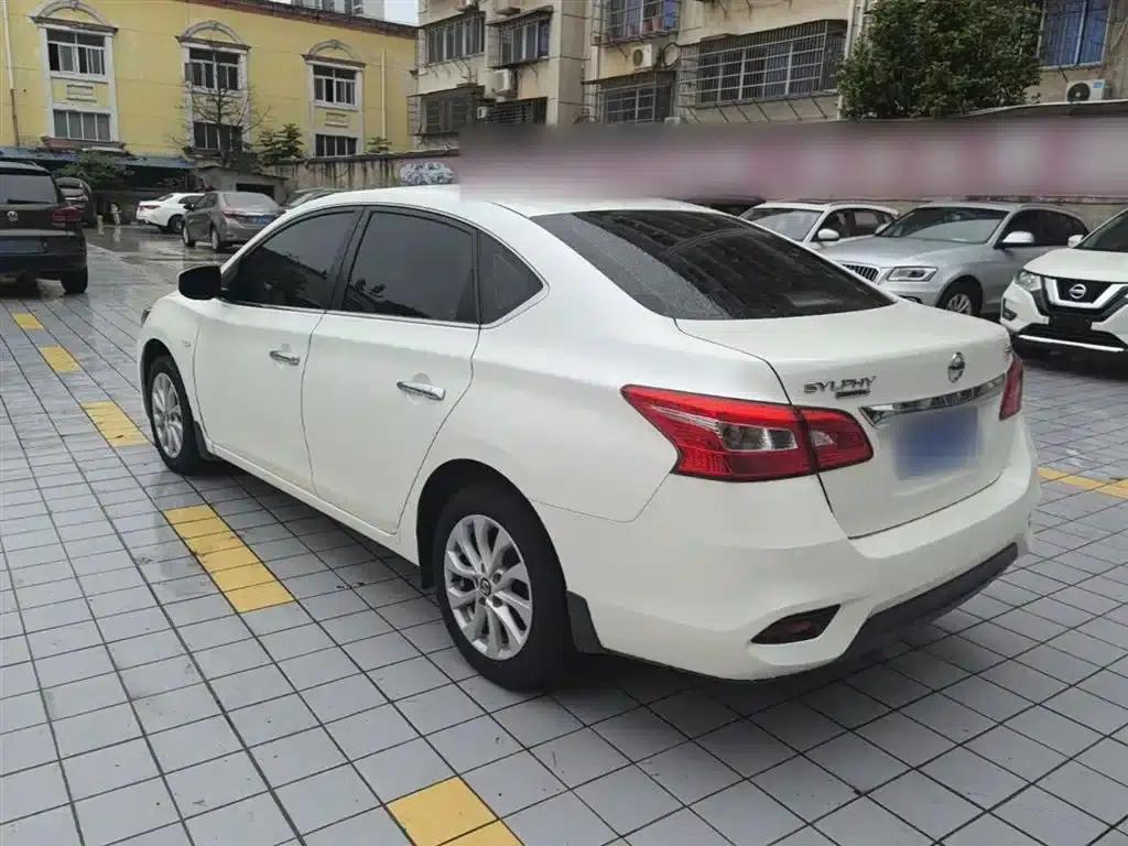 Nissan Sylphy 2021 Classic 1.6XL CVT Luxury Edition — миниатюра 5