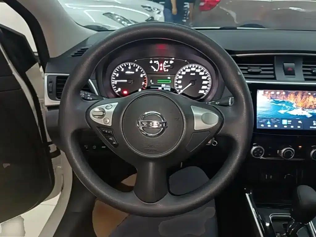 Nissan Sylphy 2022 Classic 1.6XL CVT Luxury Edition — миниатюра 11