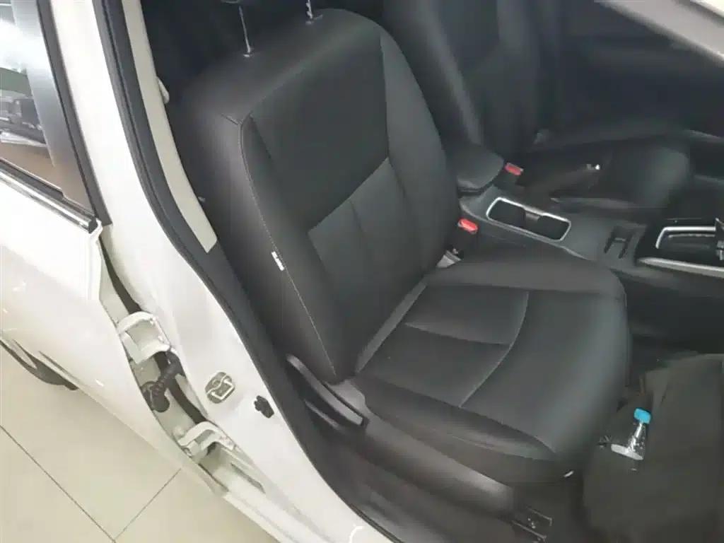 Nissan Sylphy 2022 Classic 1.6XL CVT Luxury Edition — миниатюра 25