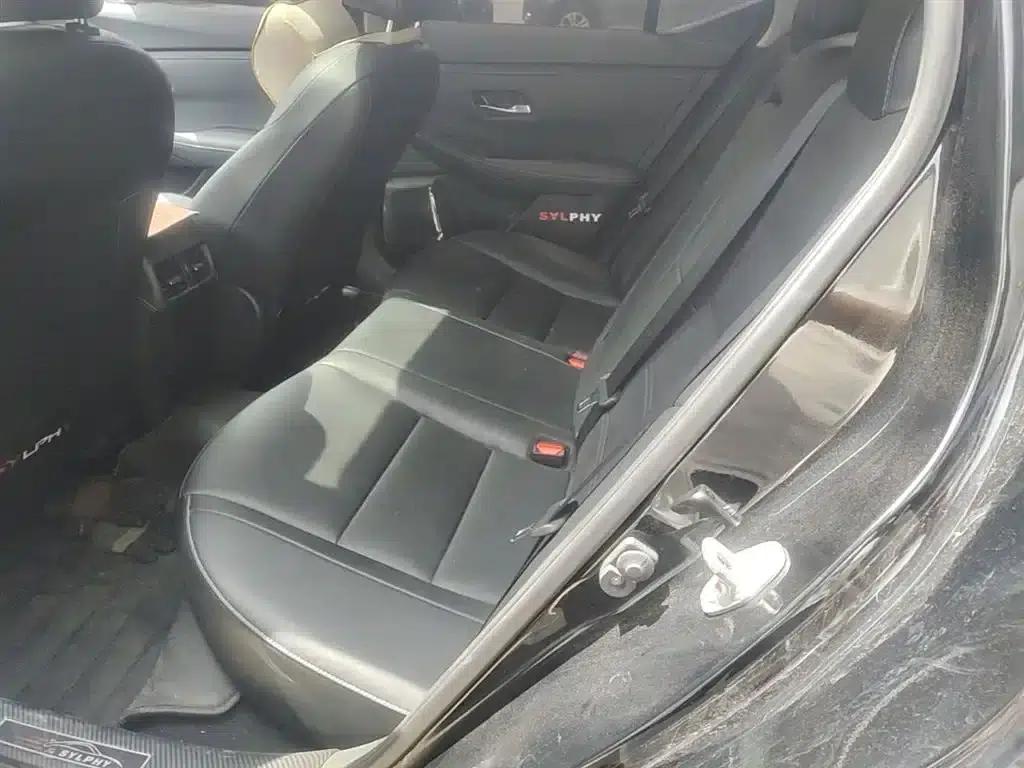 Nissan Sylphy 2020 1.6L XL CVT Enjoy Edition — миниатюра 17