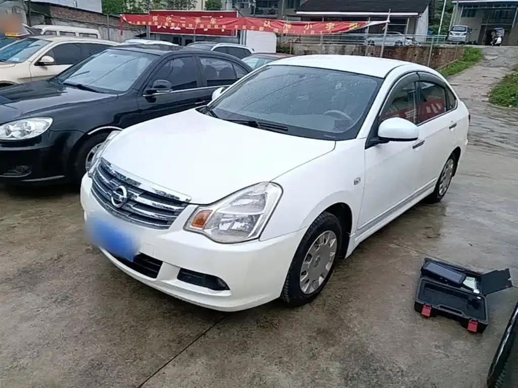 Nissan Sylphy 2016 Classic 1.6XE Manual Comfort Edition — миниатюра 1