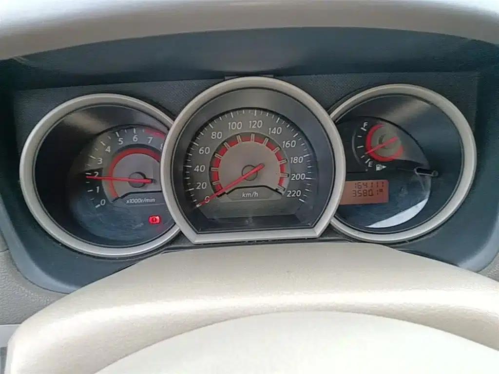 Nissan Sylphy 2016 Classic 1.6XE Manual Comfort Edition — миниатюра 12