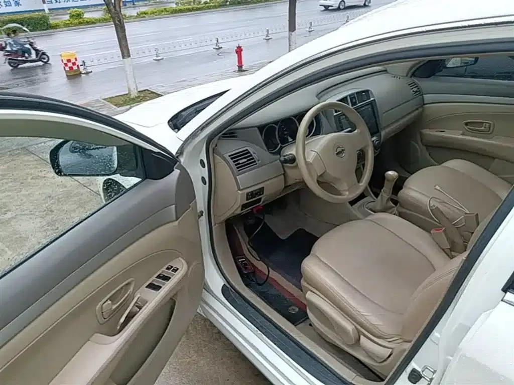 Nissan Sylphy 2016 Classic 1.6XE Manual Comfort Edition — миниатюра 16