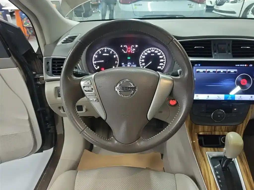 Nissan Sylphy 2014 1.6XV CVT Premium Edition — миниатюра 11