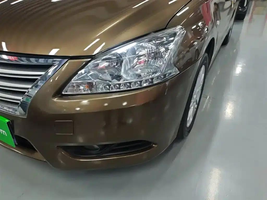 Nissan Sylphy 2014 1.6XV CVT Premium Edition — миниатюра 24
