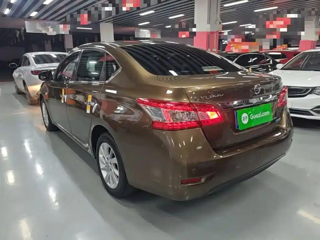 Nissan Sylphy 2014 1.6XV CVT Premium Edition — миниатюра 5