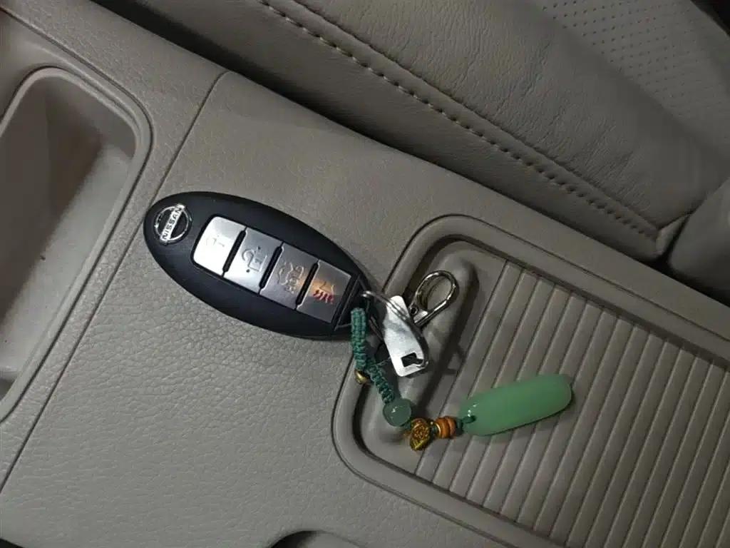Nissan Sylphy 2014 1.6XV CVT Premium Edition — миниатюра 9