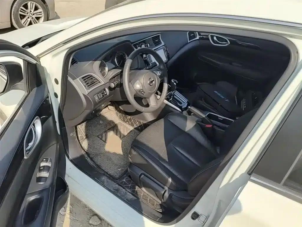 Nissan Sylphy 2018 1.6XV CVT Premium Edition — миниатюра 12
