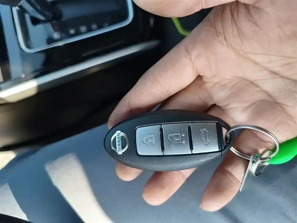 Nissan Sylphy 2018 1.6XV CVT Premium Edition — миниатюра 17
