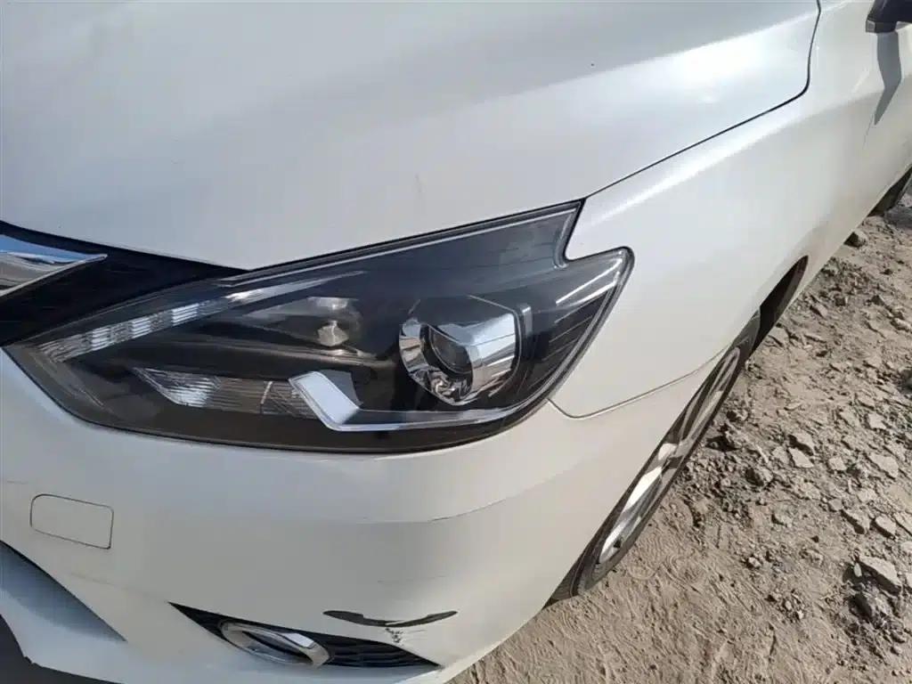 Nissan Sylphy 2018 1.6XV CVT Premium Edition — миниатюра 18