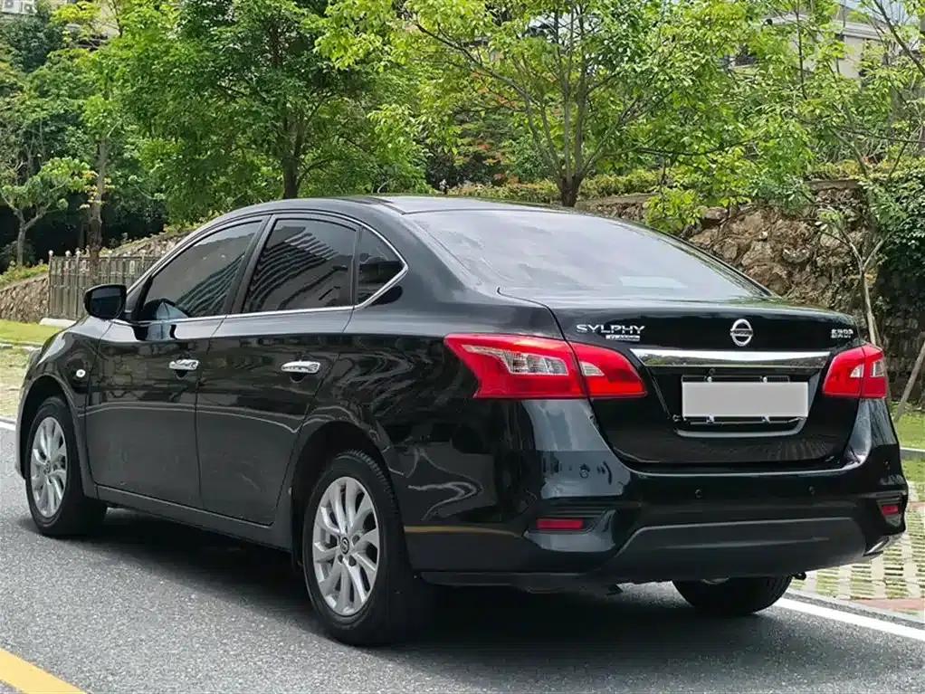Nissan Sylphy 2024 Classic 1.6XE CVT Comfort Edition — миниатюра 11