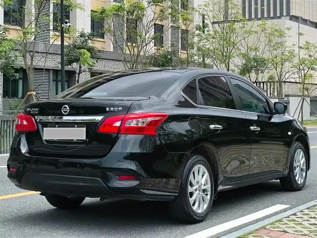 Nissan Sylphy 2024 Classic 1.6XE CVT Comfort Edition — миниатюра 13