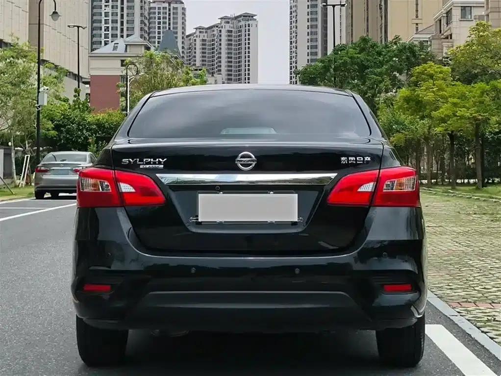 Nissan Sylphy 2024 Classic 1.6XE CVT Comfort Edition — миниатюра 15