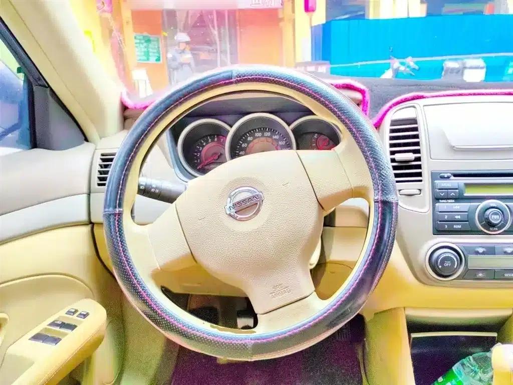 Nissan Sylphy 2012 Classic 1.6XE Manual Comfort Edition — миниатюра 3