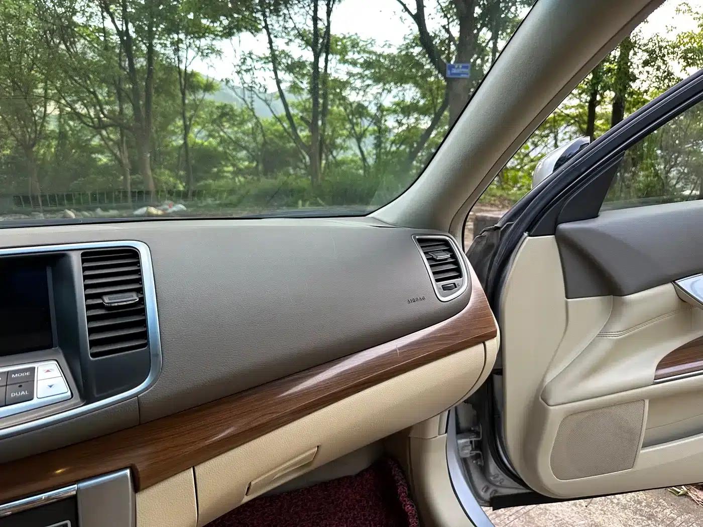 Nissan Teana 2012 2.5L XL Smart Edition — миниатюра 17