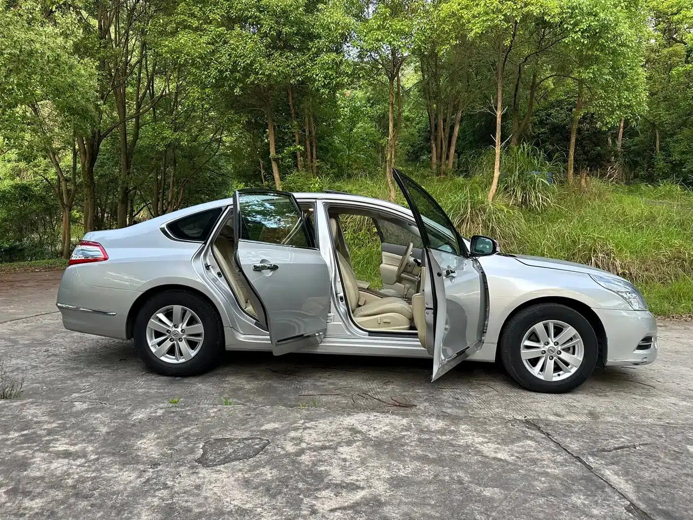 Nissan Teana 2012 2.5L XL Smart Edition — миниатюра 22