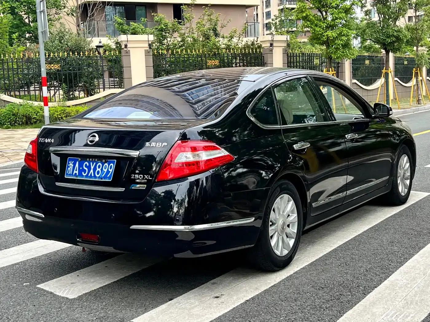 Teana 2010 2.5L XL Anniversary Edition — миниатюра 5