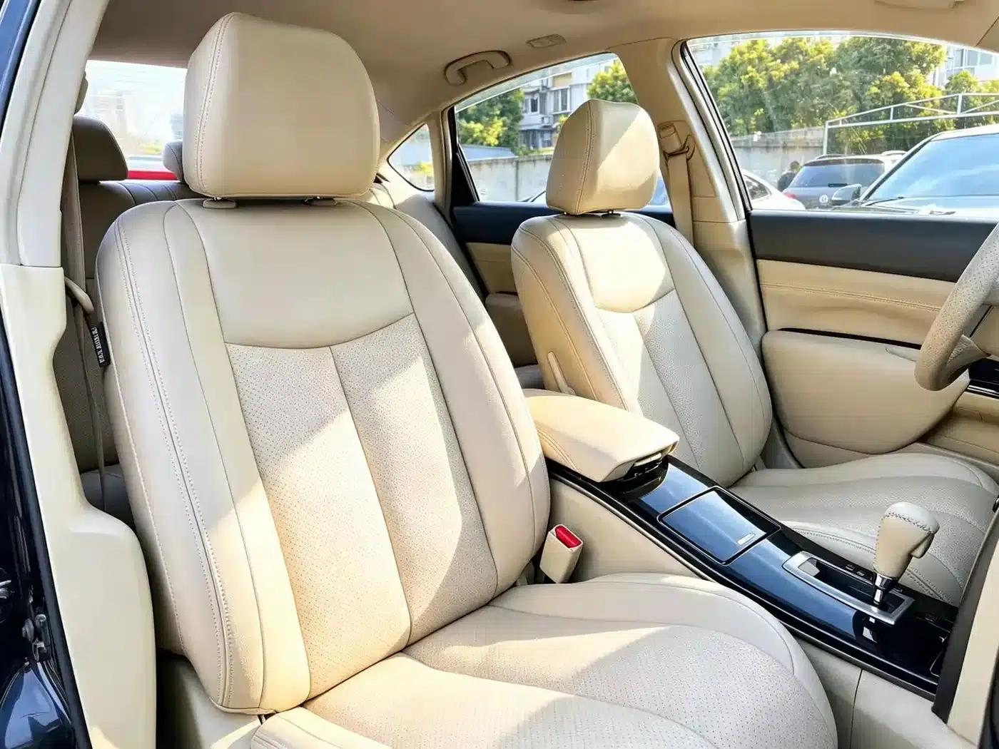 Nissan Teana 2012 2.5L XL Smart Edition — миниатюра 17