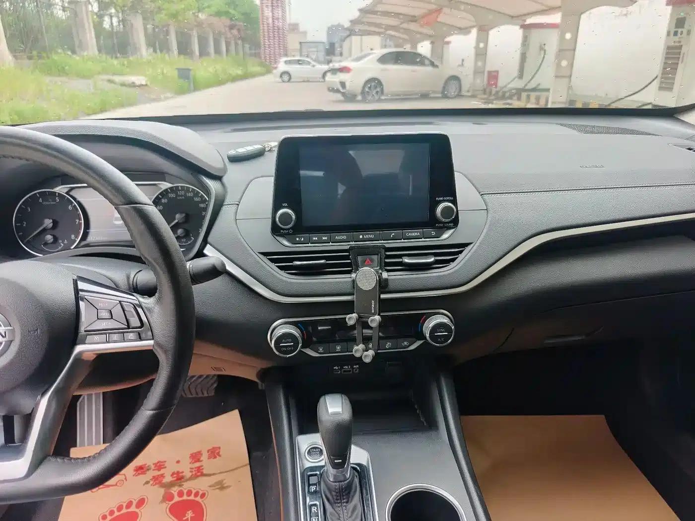 Teana 2020 2.0L XL Upper Smart Edition — миниатюра 10