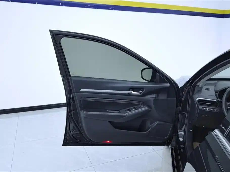 Teana 2021 2.0L XE Fashion Edition — миниатюра 7