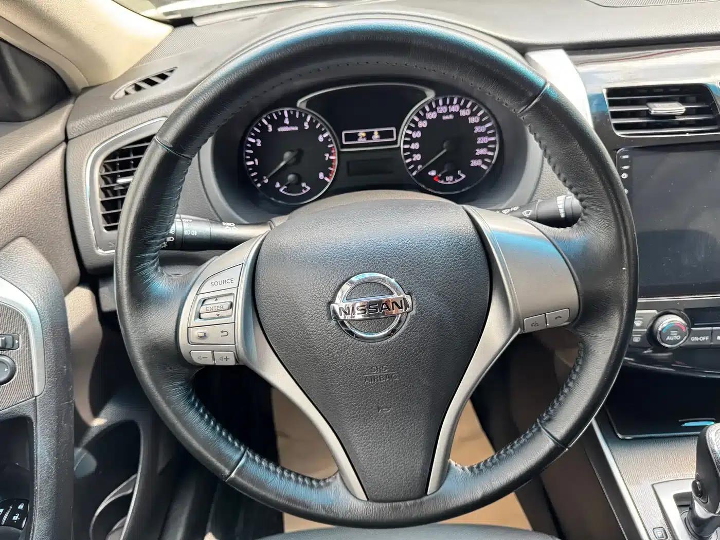 Teana 2015 2.0L XE-Sporty UEFA Champions League Edition — миниатюра 11