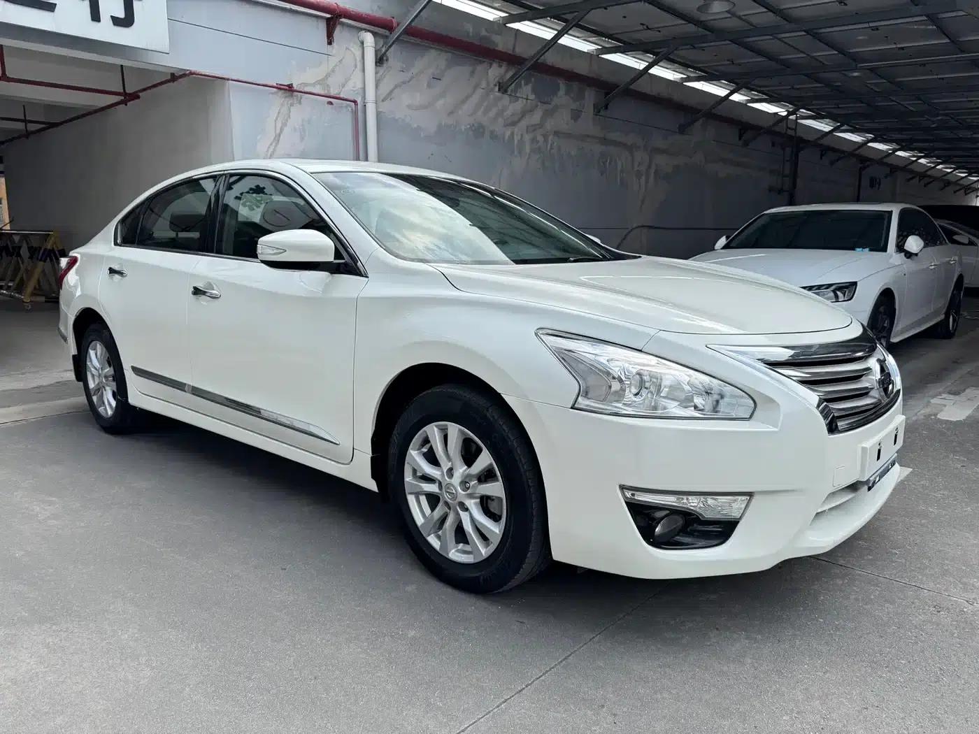 Teana 2015 2.0L XE-Sporty UEFA Champions League Edition — миниатюра 3