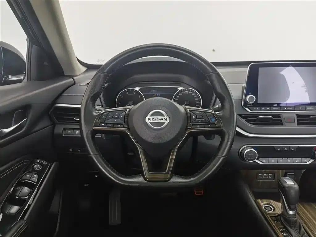 Teana 2020 2.0T XL Upper AD1 Smart Navigation Edition — миниатюра 11