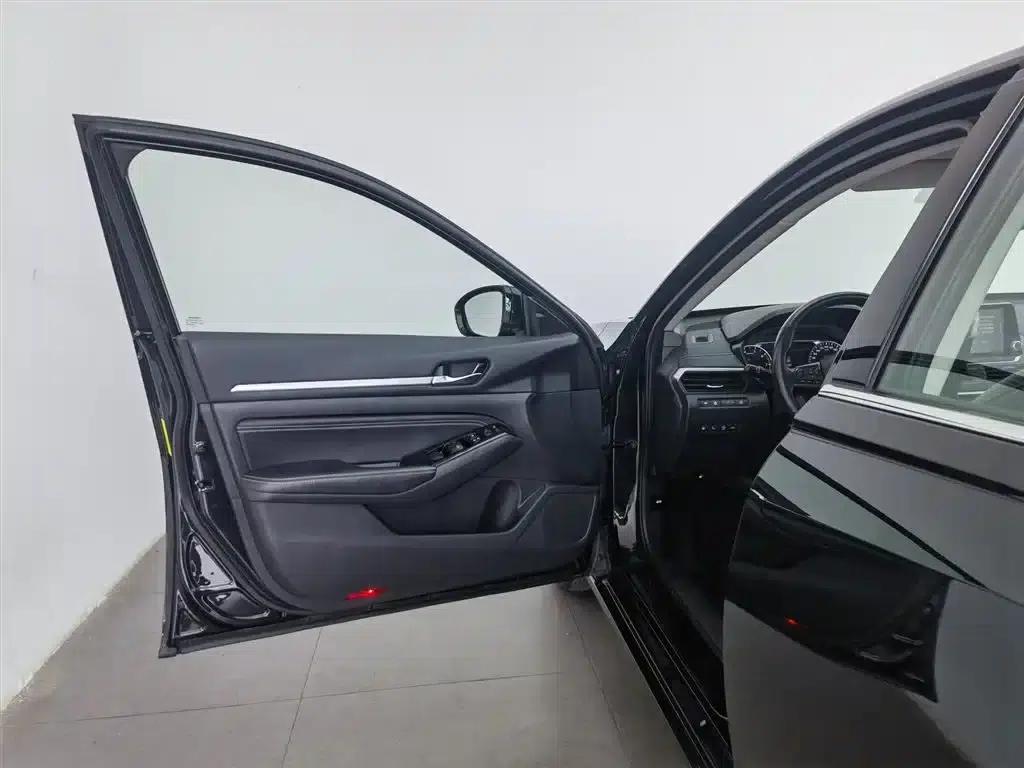 Teana 2020 2.0T XL Upper AD1 Smart Navigation Edition — миниатюра 8