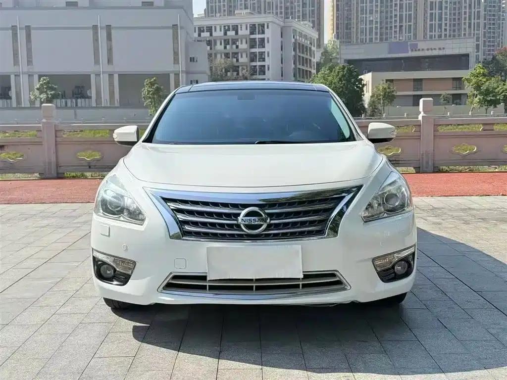 Teana 2014 Duke 2.5L XV Premium Edition — миниатюра 2
