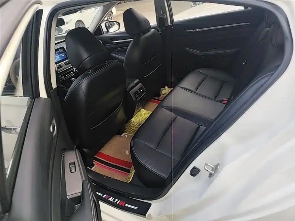 Teana 2020 Facelift 2.0L XL Comfort Edition — миниатюра 17