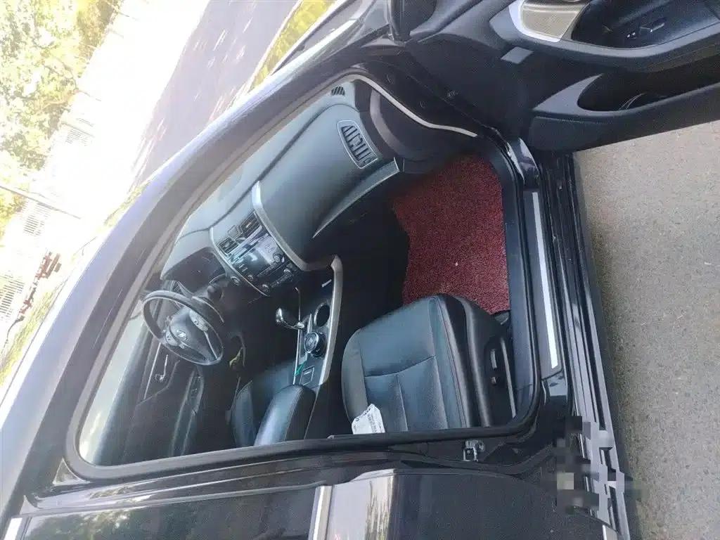 Teana 2014 Duke 2.5L XV Premium Edition — миниатюра 20