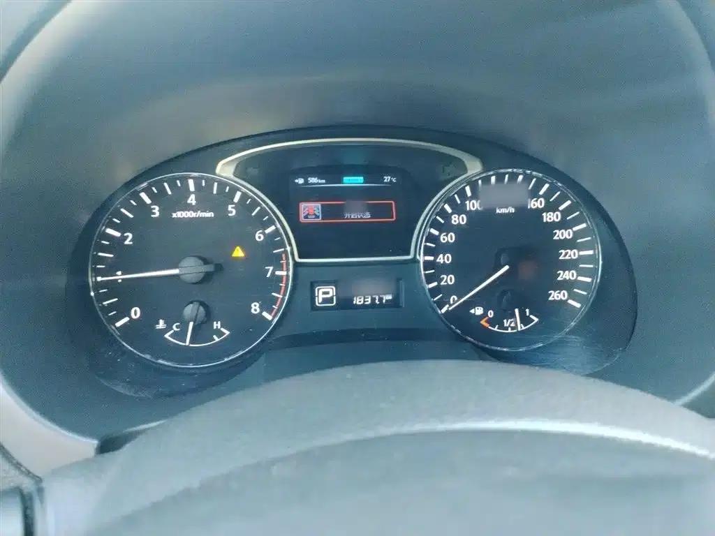 Teana 2014 Duke 2.5L XV Premium Edition — миниатюра 4