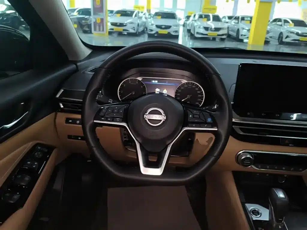 Nissan Teana 2022 2.0L XL-Upr Premium Edition — миниатюра 11