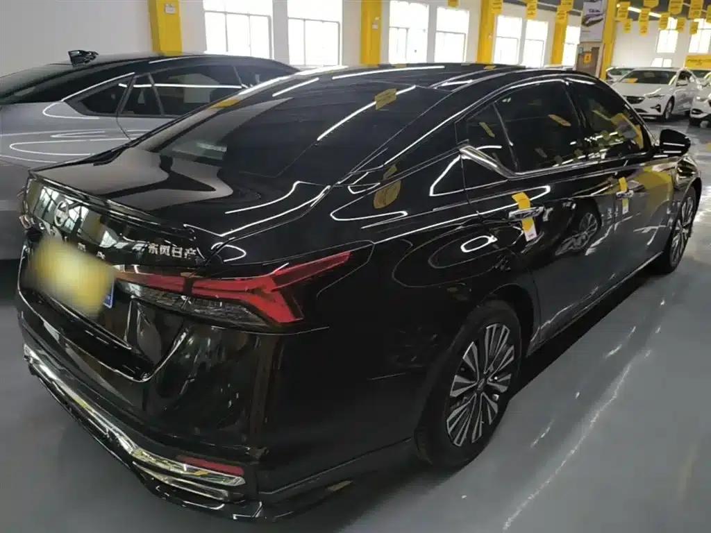 Nissan Teana 2022 2.0L XL-Upr Premium Edition — миниатюра 7