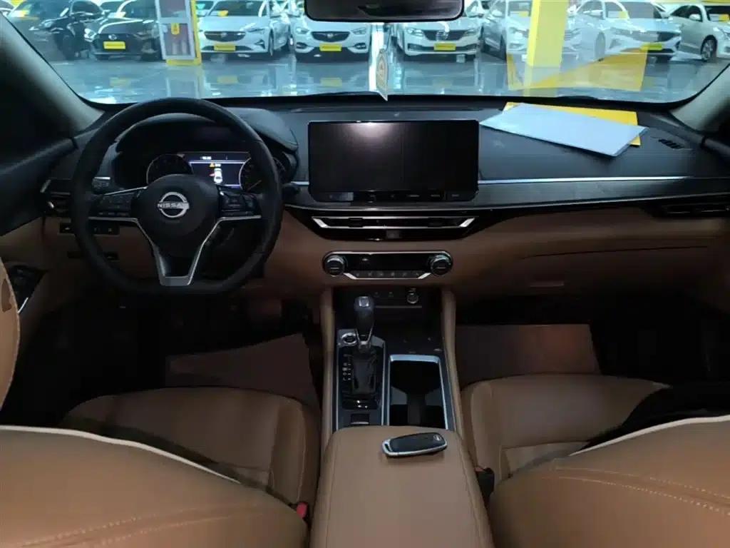 Nissan Teana 2022 2.0L XL-Upr Premium Edition — миниатюра 10