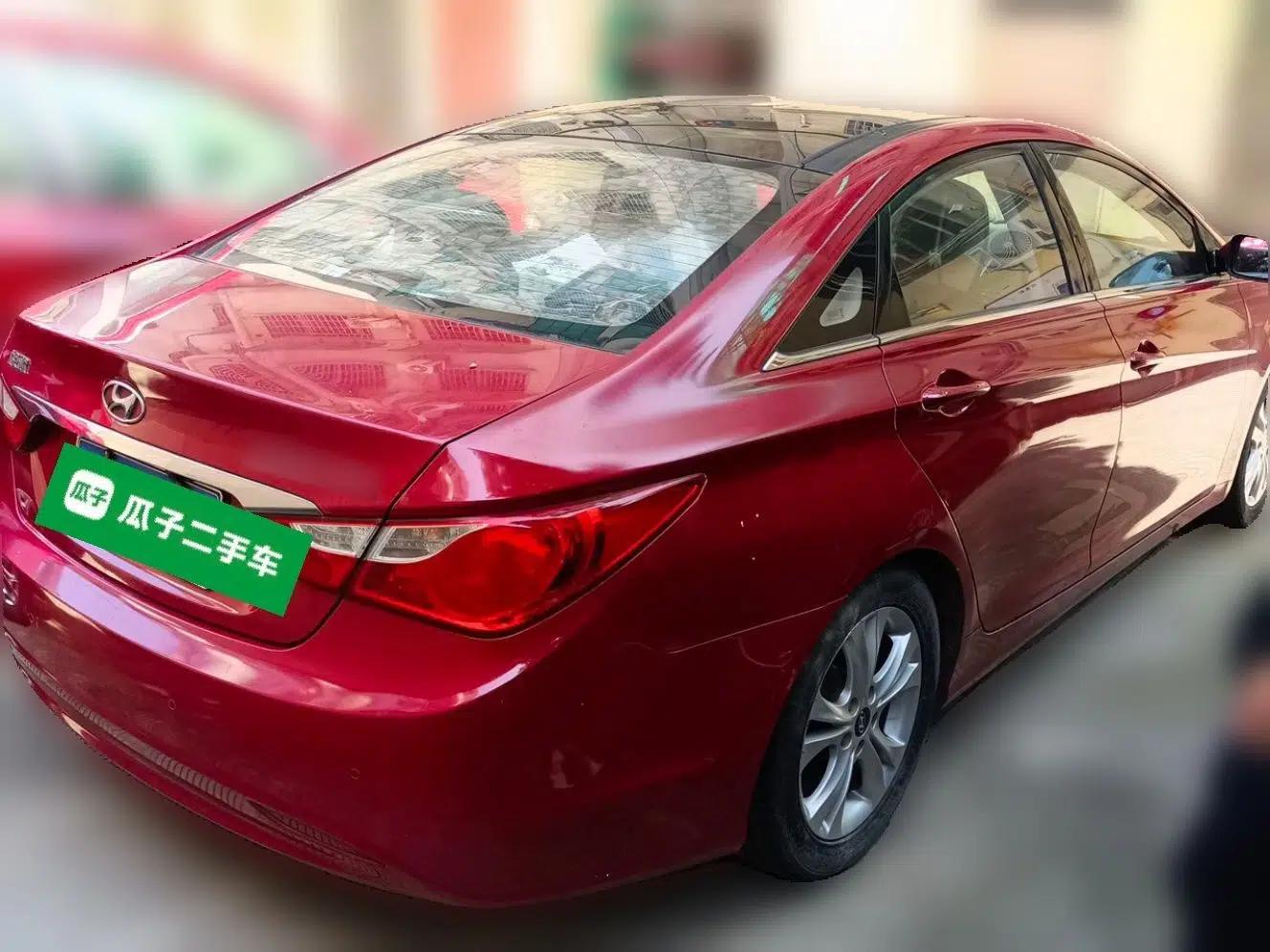 Hyundai Sonata 2013 2.0L Automatic Leading Edition — миниатюра 6