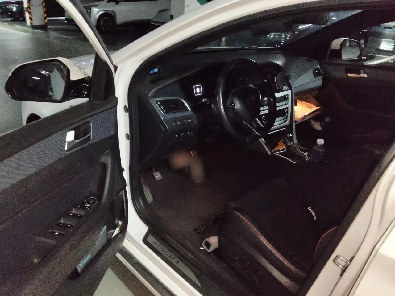 Hyundai Sonata 2015 1.6T GLS Smart Model — миниатюра 17