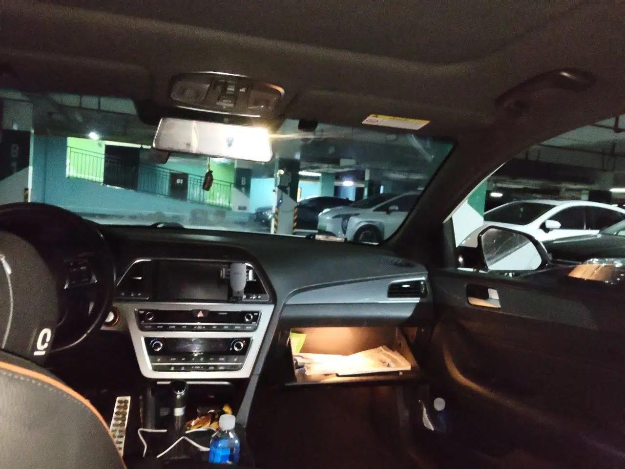 Hyundai Sonata 2015 1.6T GLS Smart Model — миниатюра 19