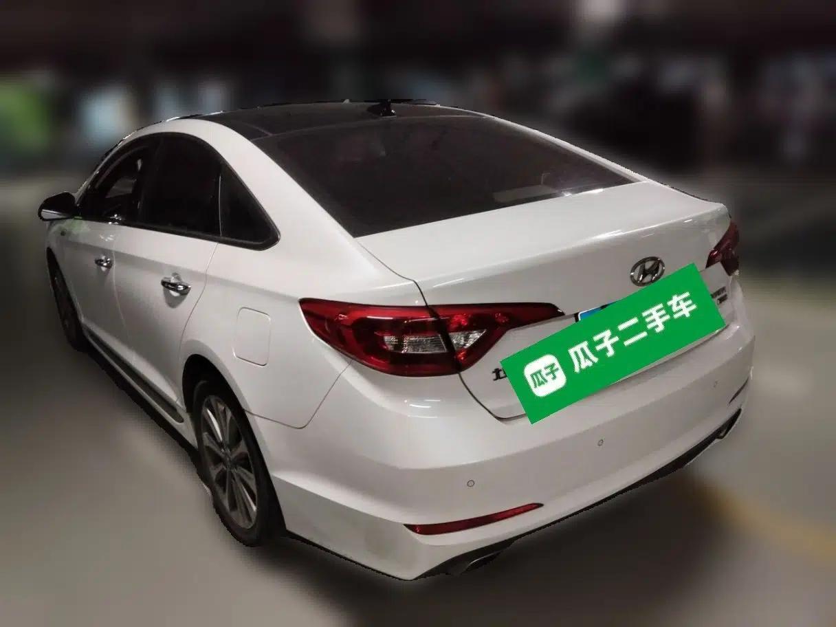 Hyundai Sonata 2015 1.6T GLS Smart Model — миниатюра 4