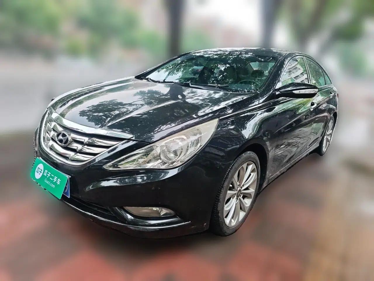 Hyundai Sonata 2011 2.0L Automatic Prestige Edition — миниатюра 1