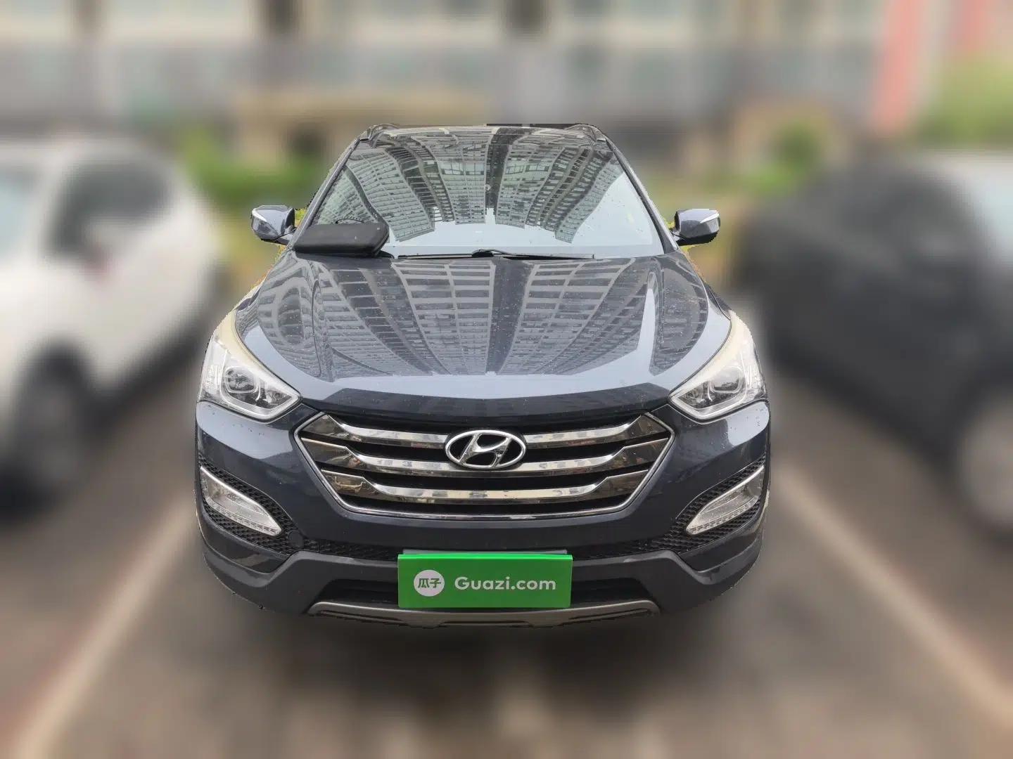 Hyundai Santa Fe 2013 2.4L Automatic Two-Wheel Drive Smart Version — миниатюра 2
