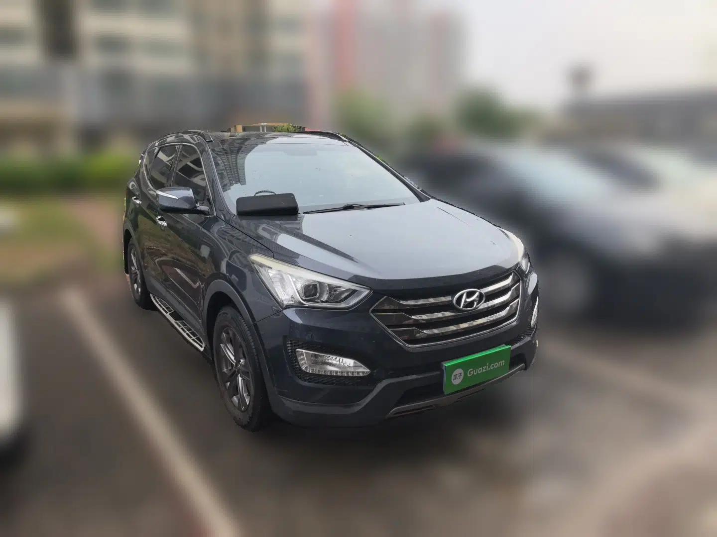 Hyundai Santa Fe 2013 2.4L Automatic Two-Wheel Drive Smart Version — миниатюра 3