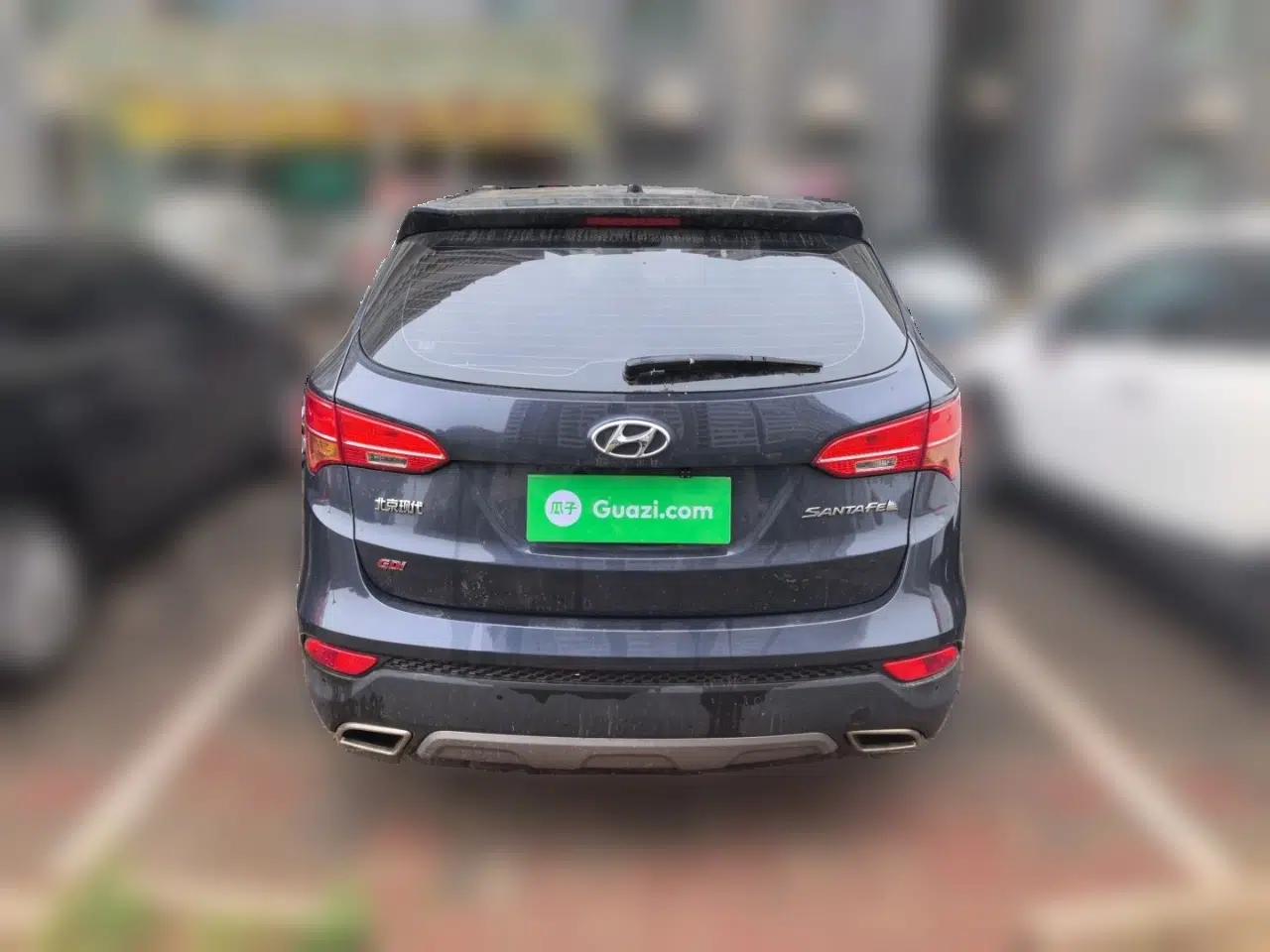 Hyundai Santa Fe 2013 2.4L Automatic Two-Wheel Drive Smart Version — миниатюра 5