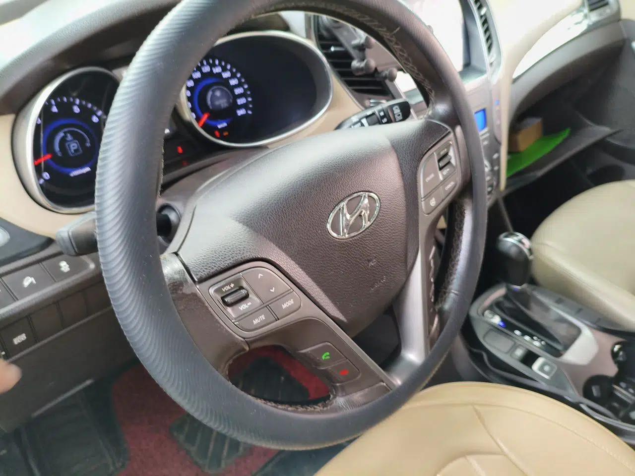 Hyundai Santa Fe 2013 2.4L Automatic Two-Wheel Drive Smart Version — миниатюра 11