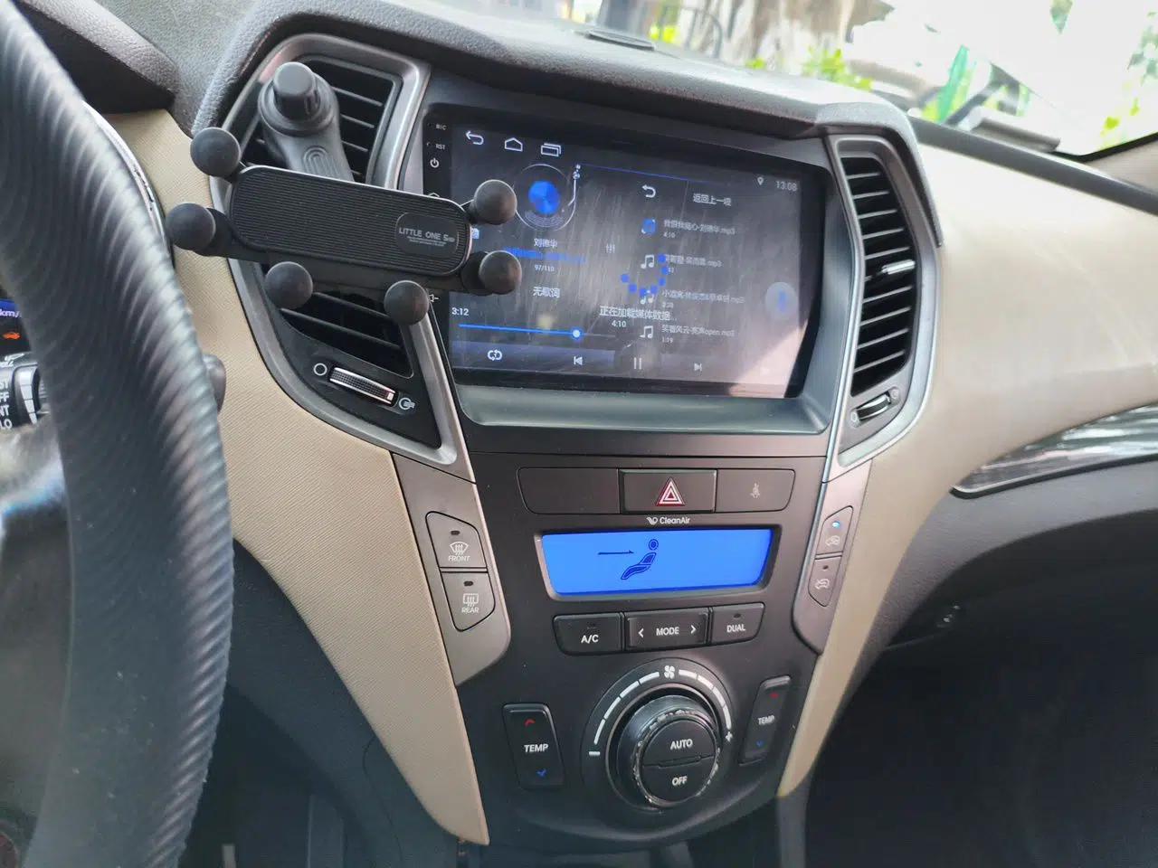 Hyundai Santa Fe 2013 2.4L Automatic Two-Wheel Drive Smart Version — миниатюра 14