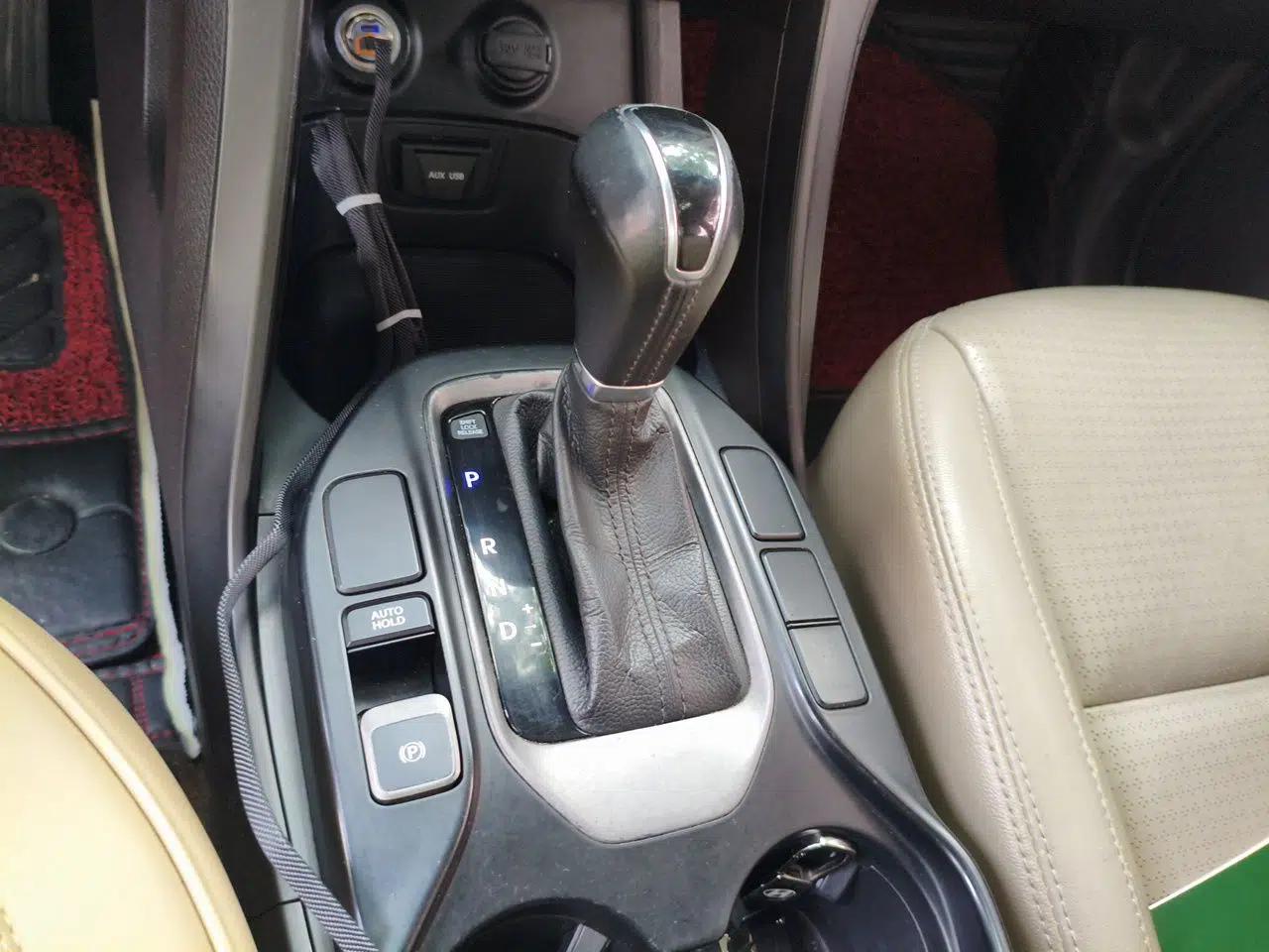 Hyundai Santa Fe 2013 2.4L Automatic Two-Wheel Drive Smart Version — миниатюра 15