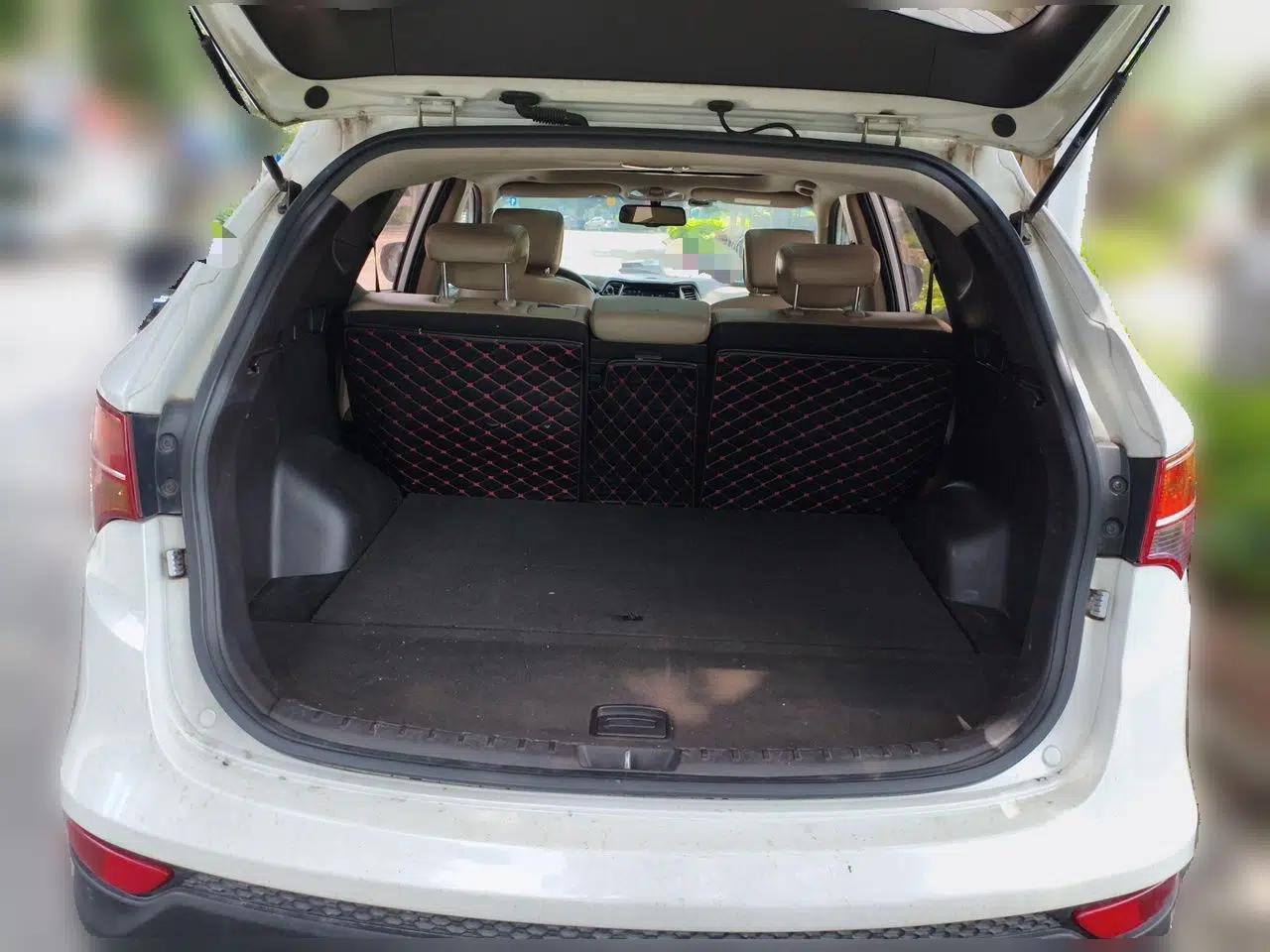 Hyundai Santa Fe 2013 2.4L Automatic Two-Wheel Drive Smart Version — миниатюра 20