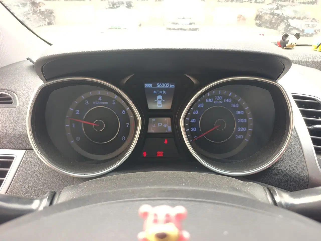 Hyundai Elantra (5th Generation / Langdong) 2016 1.6L Automatic Prestige Model — миниатюра 12
