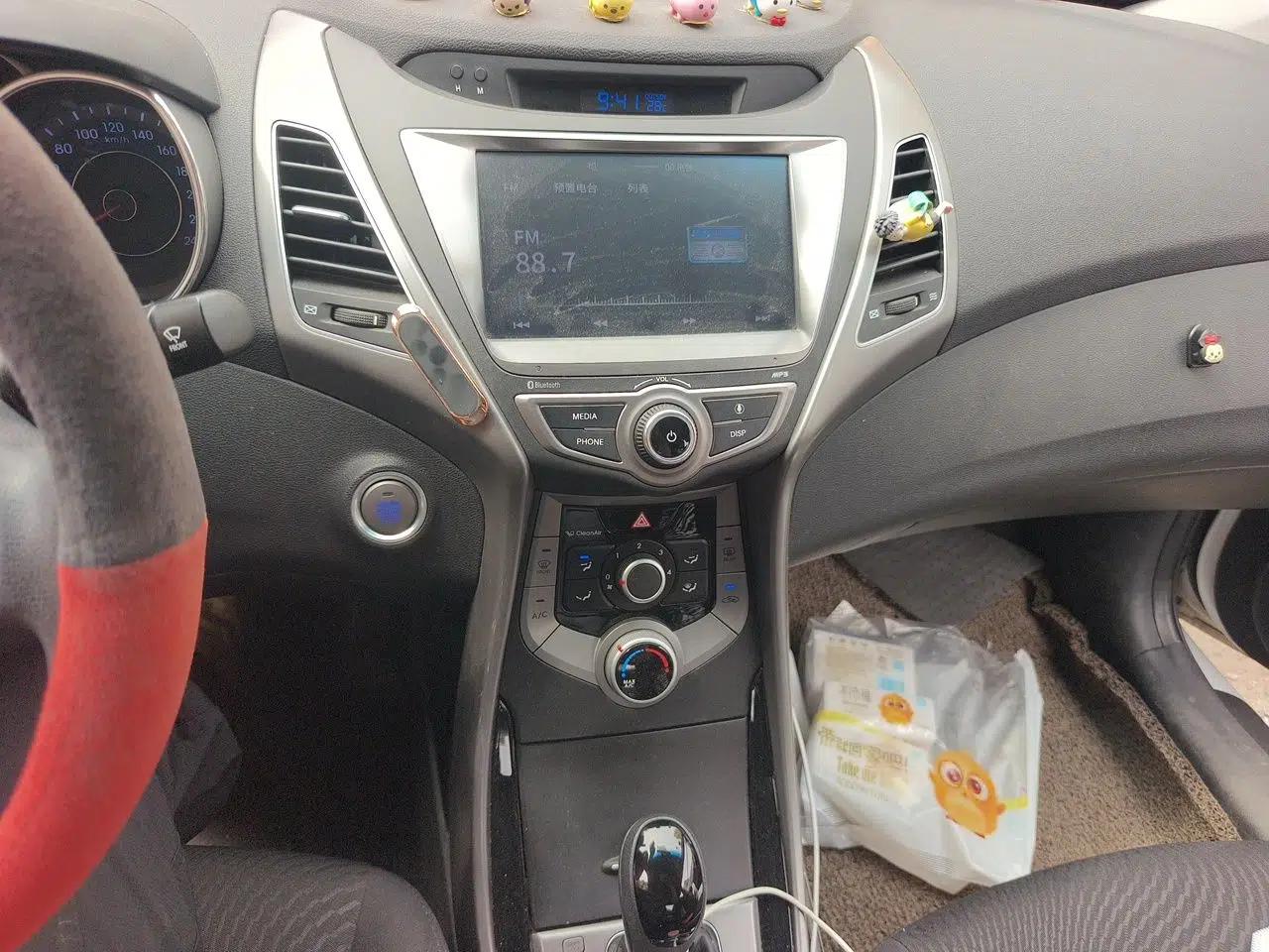 Hyundai Elantra (5th Generation / Langdong) 2016 1.6L Automatic Prestige Model — миниатюра 14